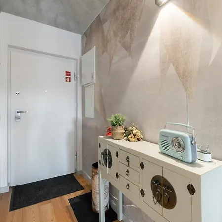 Guestready - Elegant Living In Centre * Porto