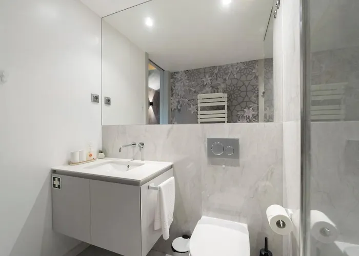 Guestready - Elegant Living In Centre דירה